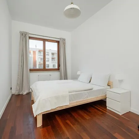 Przytulny Z Parkingiem Partynice We Wroclawiu By Renters * Vratislav