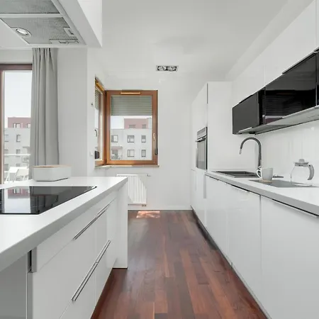 Przytulny Z Parkingiem Partynice We Wroclawiu By Renters Vratislav